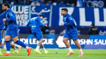 قمة دوري روشن.. موعد مباراة القادسية والهلال والقنوات الناقلة للمواجهة المرتقبة